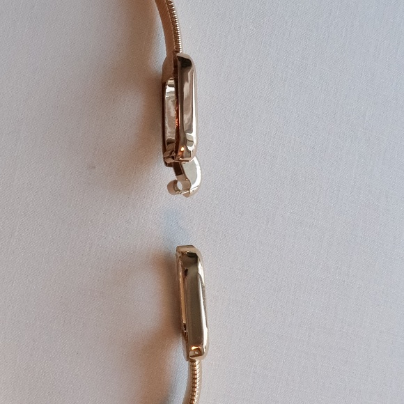 Gold Metal Waist Belt - Picture 3 of 3